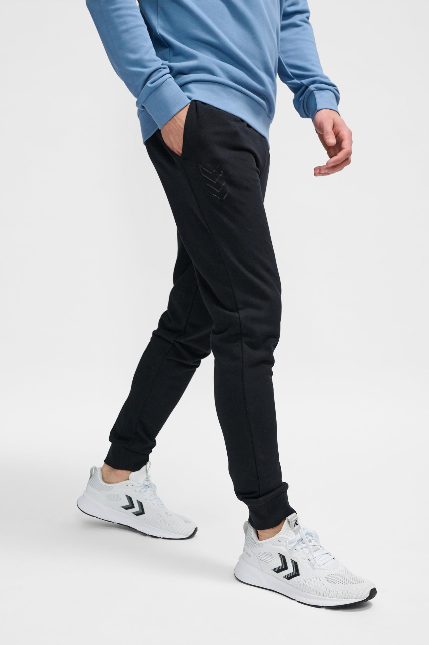 HUMMEL - Hmlactive Sweatpants - Black