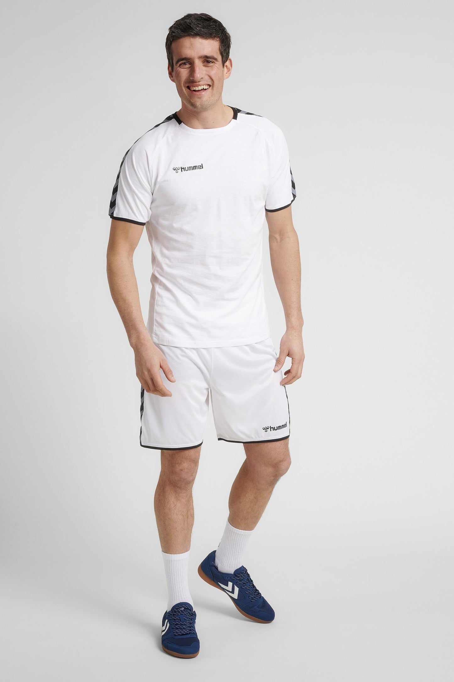 HUMMEL - Hmlauthentic Training Tee - White