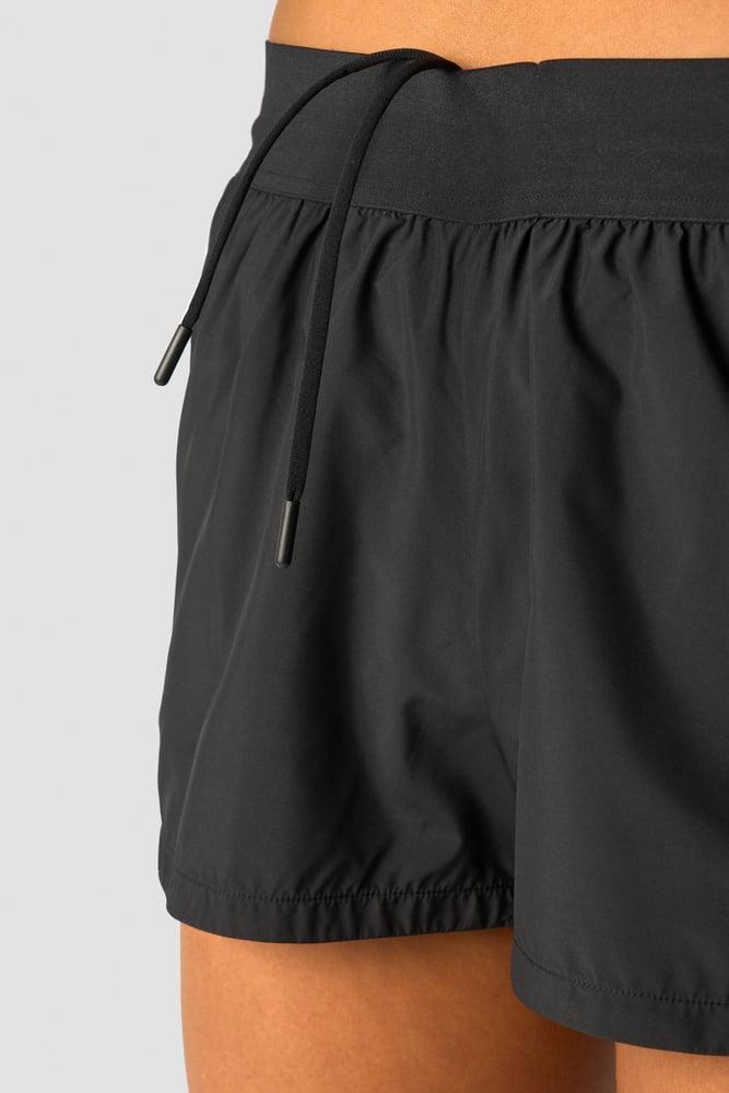 ICANIWILL - Charge Shorts - Black