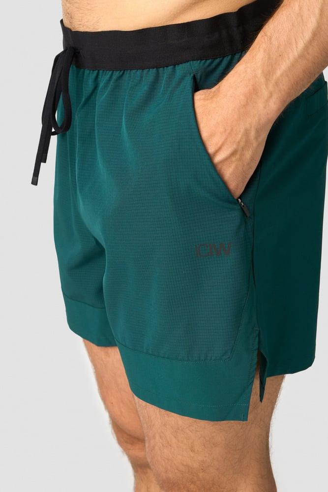 ICANIWILL - Charge Shorts - Dark Moss Green